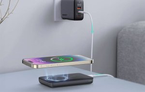 Aukey Powerbank magnetyczny PB-MS01, 6700mAh, 15W (czarny) 6