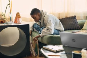 Laptop HP Laptop HP Pavilion X360 14-ek1005nh / 9R2N2EA / i5-13 / 16GB / SSD 512GB / Intel Xe / FullHD / Win 11 / Dotyk / Srebrny 15