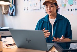 Laptop HP Laptop HP Pavilion Plus 14-ew1008nx / 9Y9T5EA / Intel Core Ultra 5 / 16GB / 512 GB / Intel Arc / 3K OLED / Win 11 / Niebieski 9
