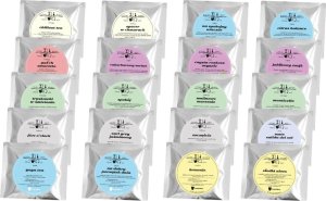 Cup&You Big Chill Box - bogaty zestaw herbat, uroczy kubek oraz świece sojowe to idealna kompozycja prezentowa, która wprowadzi każdego w błogi stan odprężenia, idealny upominek do chillowania 7