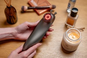 Humanas HUMANAS Serenum Urządzenie do liftingu i masażu twarzy 4