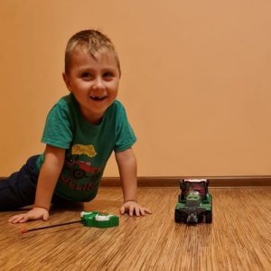 Kruzzel Traktor zdalnie sterowany- ciągnik Kruzzel 24850 13