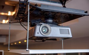 Uchwyt do projektorów Sabaj Podnośnik do projektora WP-560 Elektryczna Winda sufitowa do projektora 3