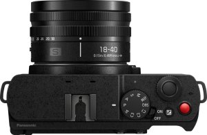 Aparat Panasonic Lumix S9 granatowy + 18-40mm f/4.5-6.3 (DC-S9NE-A) 6