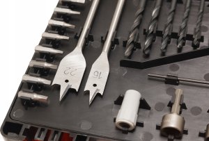 Zestaw narzędzi Isma ZESTAW NARZĘDZIOWY KLUCZE NASADOWE WKRĘTAKI1400 EL 13