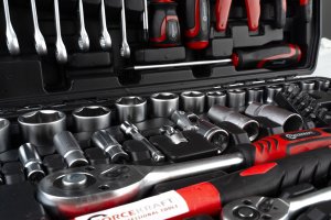 Zestaw narzędzi Forcekraft Zestaw narzędzi 99el. 1/4", 1/2" (6-kątnych) 10