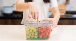 Prepara POJEMNIK KUCHENNY NA ŻYWNOŚĆ PRÓŻNIA SZCZELNY WYDAJNY ŚWIEŻOŚĆ 1,5L PREPARA 4