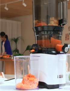 Wyciskarka wolnoobrotowa Kuvings KUVINGS AUTO10 Wyciskarka wolnoobrotowa do soku z owoców i warzyw 5