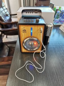 PowerLocus Wzmacniacz z Funkcją Bluetooth + Mikrofon 1