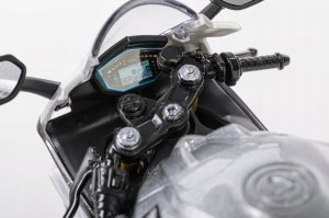 Daffi Model RMZ Hobby 1:12 ApriliaRSV4 silv H-134 81345 6