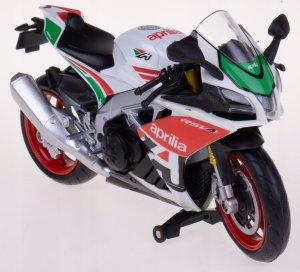 Daffi Model RMZ Hobby 1:12 ApriliaRSV4 rac.H-135 81352 9