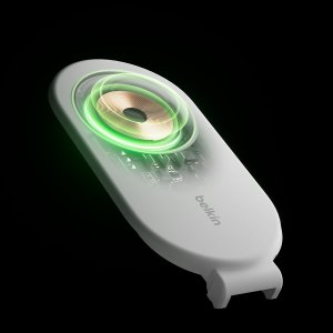 Ładowarka Belkin Ładowarka indukcyjna składana MagsSafe Qi2 15W biała z zasilaczem 20W 14