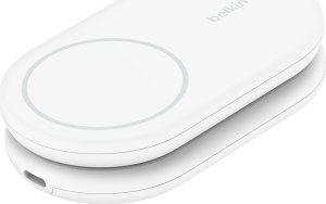 Ładowarka Belkin Ładowarka indukcyjna składana MagsSafe Qi2 15W biała z zasilaczem 20W 29