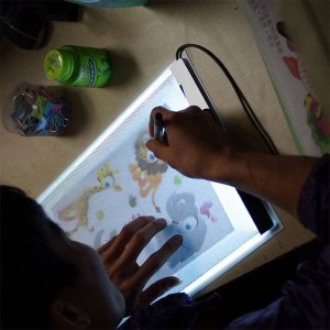 Xrec Deska kreślarska tablica kalka do rysowania podświetlana LED A4 5