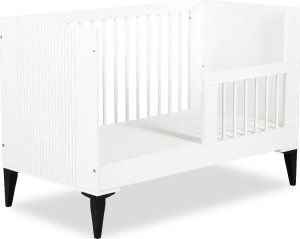 Haciendo el Indio Łóżeczko dziecięce MIA 120x60 białe/czarne LITTLE SKY 3