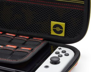 PowerA PowerA SWITCH / LITE / OLED Pluszowe Etui na konsole Pikachu Jump 10