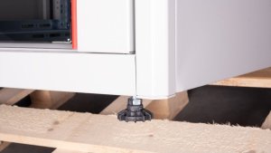 Roline ROLINE 48,26cm 19Zoll Nivellierfusse 4 Stuck 2