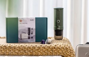 Ekspres ciśnieniowy Outin ML Zestaw przenośny ekspres do kawy Outin Nano 7500mAh (Zielony) + etui ochronne 7