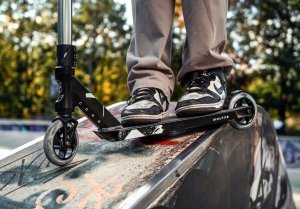 Hulajnoga Movino HULAJNOGA MOVINO X-CORE BLACK WYCZYNOWA CP-100-XC-BS 11