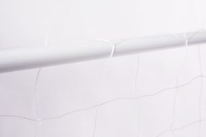 Enero Bramka do piłki nożnej z siatką biała r. 1.82x1.22x0.61m 4