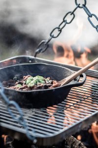 Patelnia Petromax Żeliwna 20cm 4