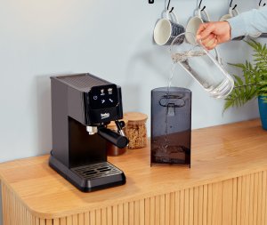 Espresso coffee machine BEKO CEP5302B 13