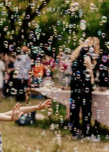 LIGHT4ME BM1 IR wytwornica baniek mydlanych wydajna pilot na podczerwień 3