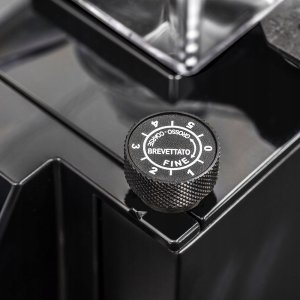 Eureka Mignon Crono Coffee Grinder - Matte Black 2