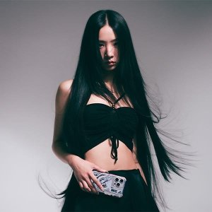 Skinarma etui Ekho iPhone 16 Pro 6.3"     Magnetic Charging przezroczysty/clear 5