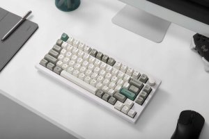Keychron Q1 Max QMK/VIA Wireless Custom Mechanical Keyboard Fully Assembled Knob / Shell White / Gateron Jupiter Brown 4
