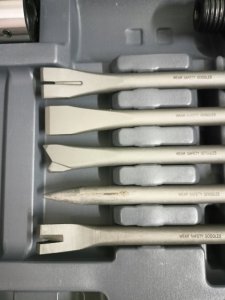 Pneumatic hammer INGERSOLL RAND 123MAXHK with chisel set 6