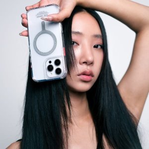 Skinarma etui Saido iPhone 16 Plus 6.7"   Magnetic Charging czarny/black 3