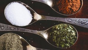 MŁYNEK DO PRZYPRAW SMP 8/2 CZARNY WYSOKI 3