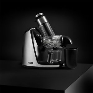 Wyciskarka wolnoobrotowa Yoer Nutrmio SJ01BK 10