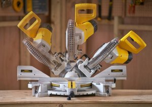 ST MITRE SAW 254mm/1800W SM1800 WITH FEED 5