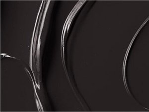 MAC RETRO MATTE LIQUID LIP COLOUR CAVIAR 125 5ML 3