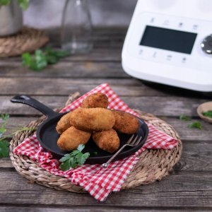 Wielofunkcyjny robot kuchenny Ufesa TotalChef RK3 30 funkcji 3,5 l nowy 3