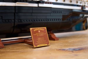 LEGO Icons Endurance (10335) 4