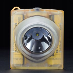 Nitecore Latarka czołowa EH1 260lm 2