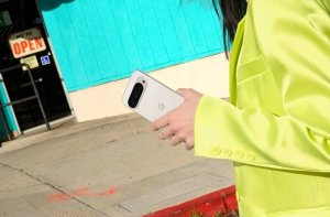 Smartfon Pixel 9 Pro 5G 16/256GB Porcelanowy  (GA05951-GB) 11