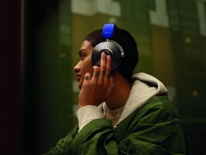 Dyson Zone Zestaw słuchawkowy Przewodowy i Bezprzewodowy Opaska na głowę Połączenia/muzyka USB Type-C Bluetooth Niebieski 7