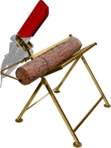 Mocny stojak do cięcia drewna z uchwytem na piłę 2