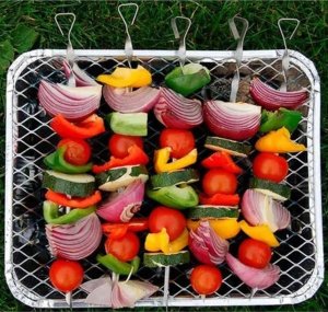 GRILL PIKNIKOWY JEDNORAZOWY 600G 31x24x4,8cm 4