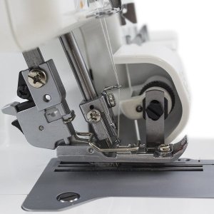Maszyna do szycia Juki Overlocker MO-644DN/CE8 21