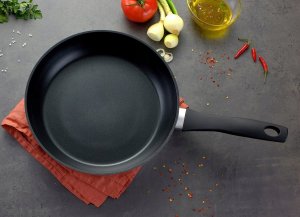 Patelnia Non-Stick 28cm 5