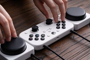 8BitDo Arcade Stick Truxton Steam Bundle 4