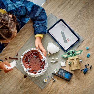 Star Wars Grogu™ w wózku (75403) 2