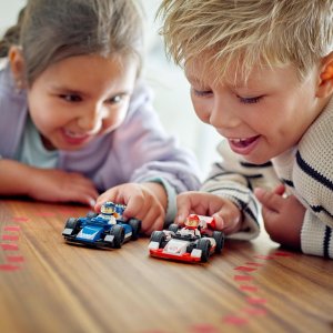 City F1® Bolidy Williams Racing i Haas F1® (60464) 2