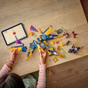 Ninjago Ras i burzowy superodrzutowiec Arina (71833) 3