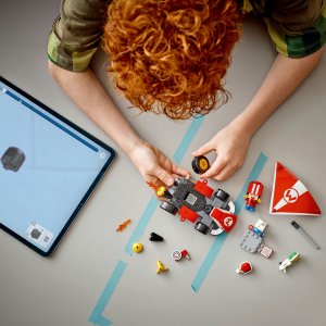 Super Mario Mario Kart™ – Standard Kart (72032) 4